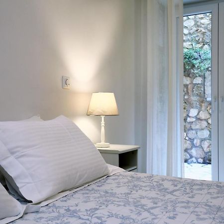 Wild Sea Apartments Ayios Nikitas Luaran gambar